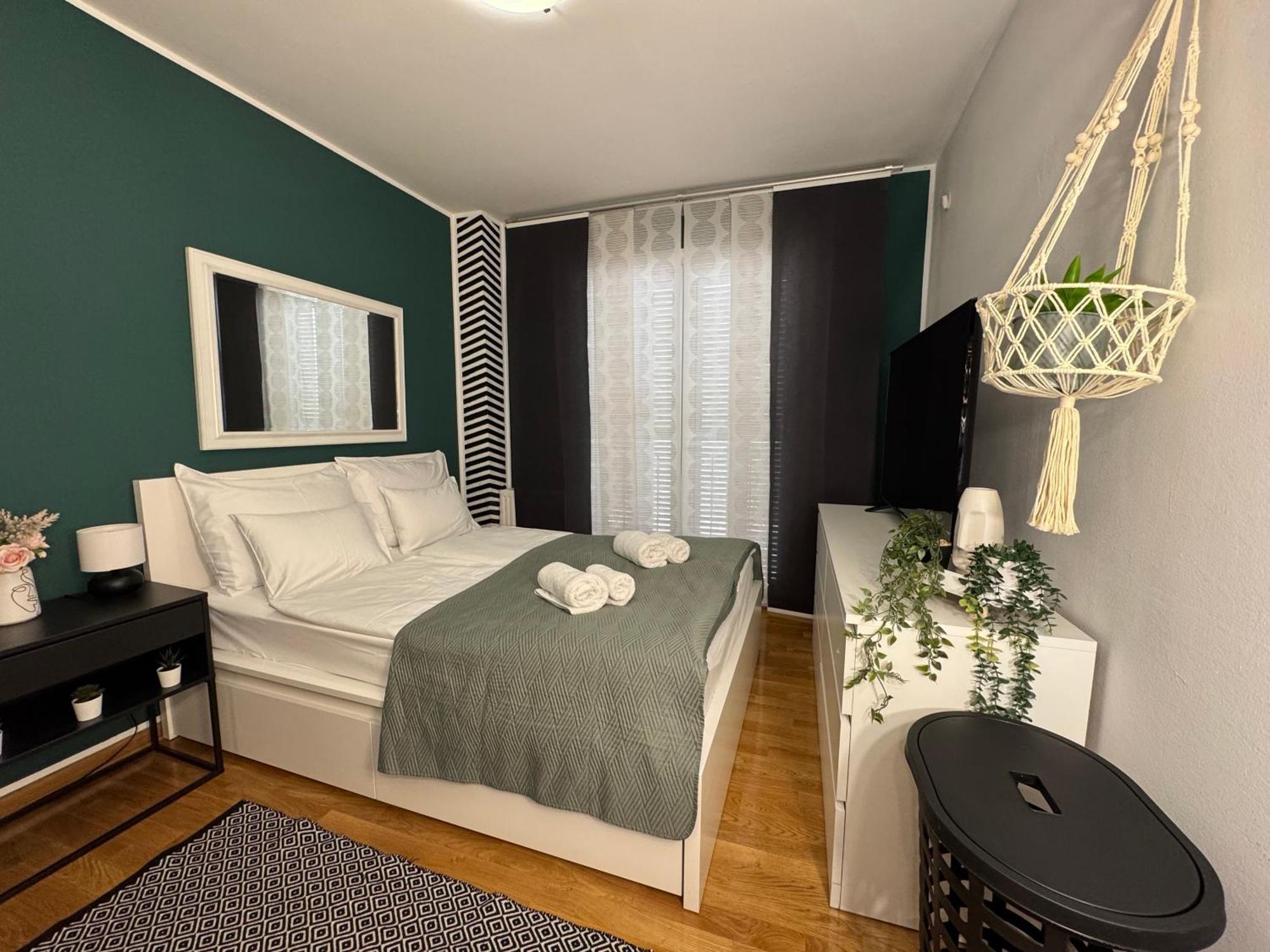 Ferienwohnung Titanium Izola Exterior foto